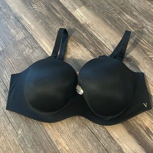 No wire breastfeeding Victoria Secret black bra size 36D